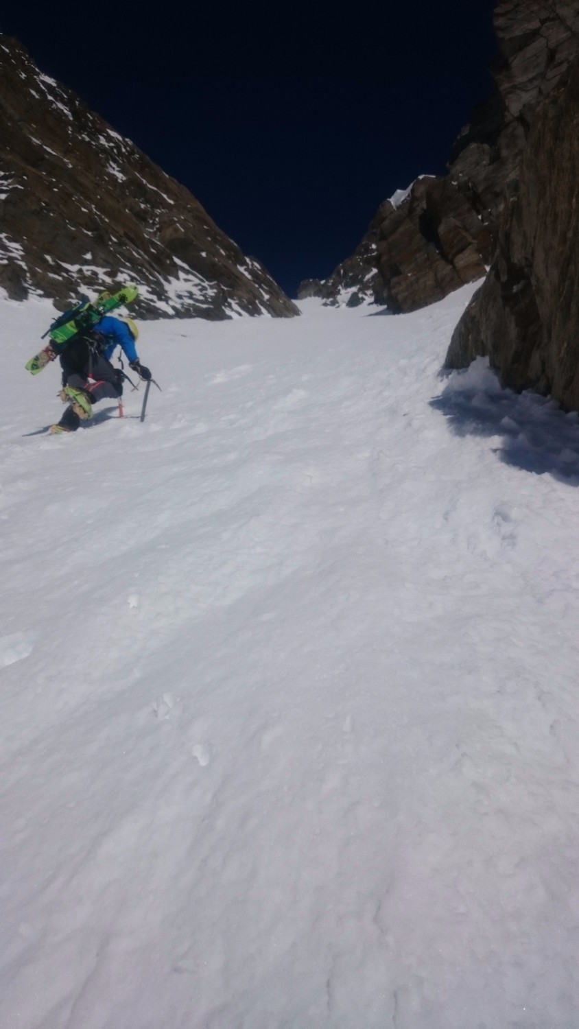 Mauri in azione prima della strettoia