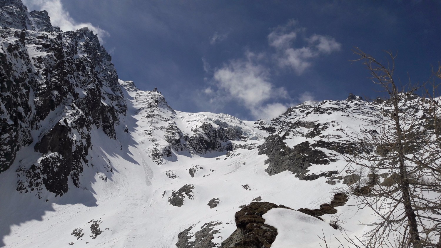 Le Couloir Davin et le front du glacier du Casset