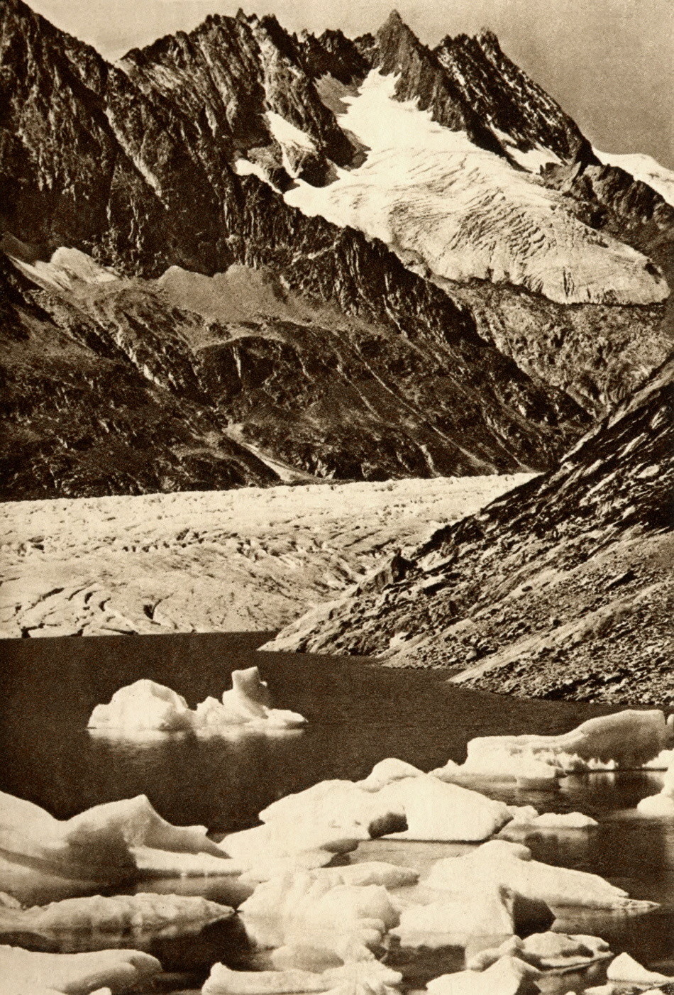 Glacier d'Aletsch, lac Märjelen par Gyger