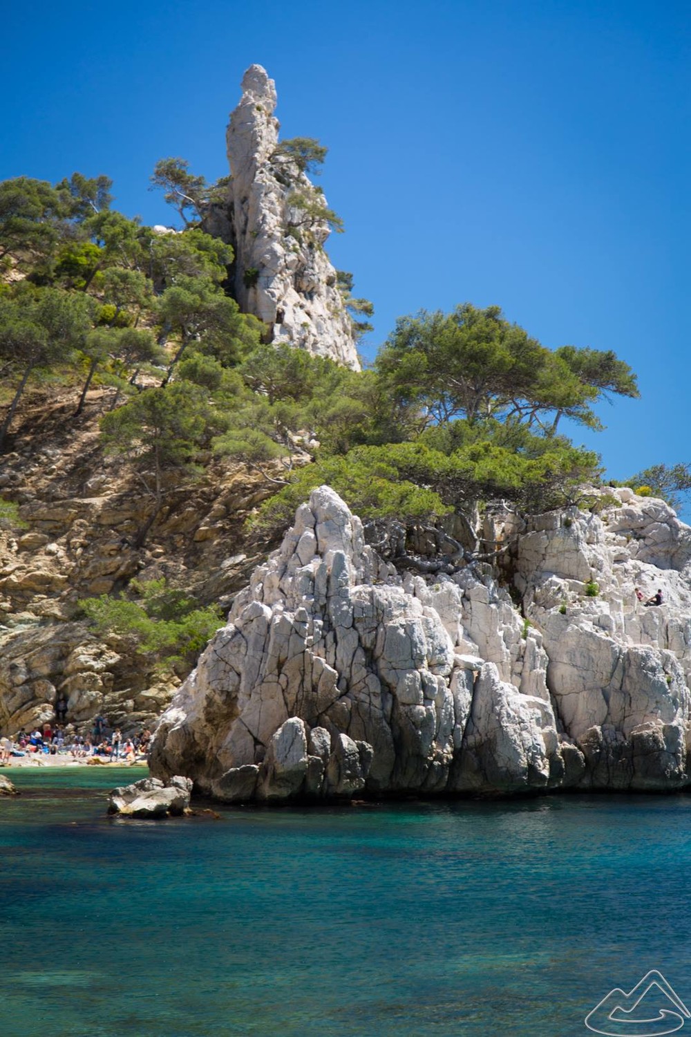 Pause ravito-baignade, pas mal la calanque de Sugiton !!
