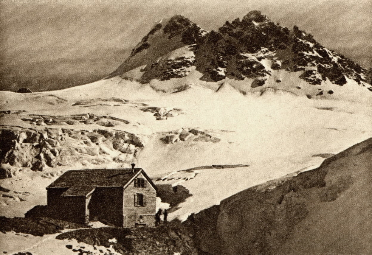 Tschingelhorn, ancienne cabane du Mutthorn par Klopfenstein