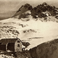 Tschingelhorn, ancienne cabane du Mutthorn par Klopfenstein