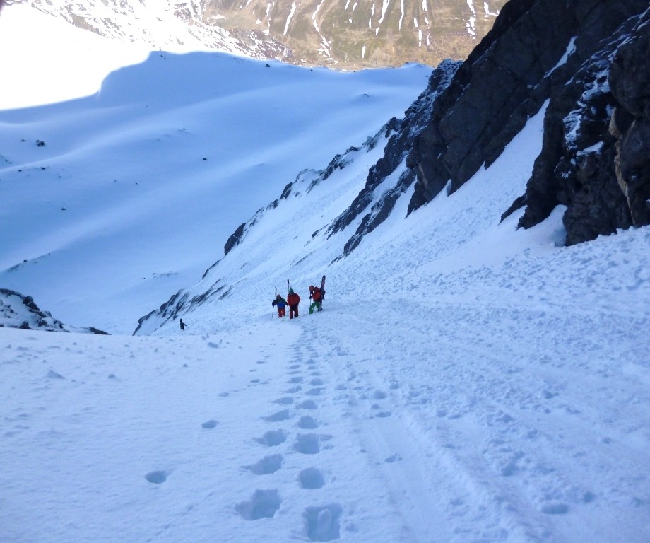 En bas du couloir en Y