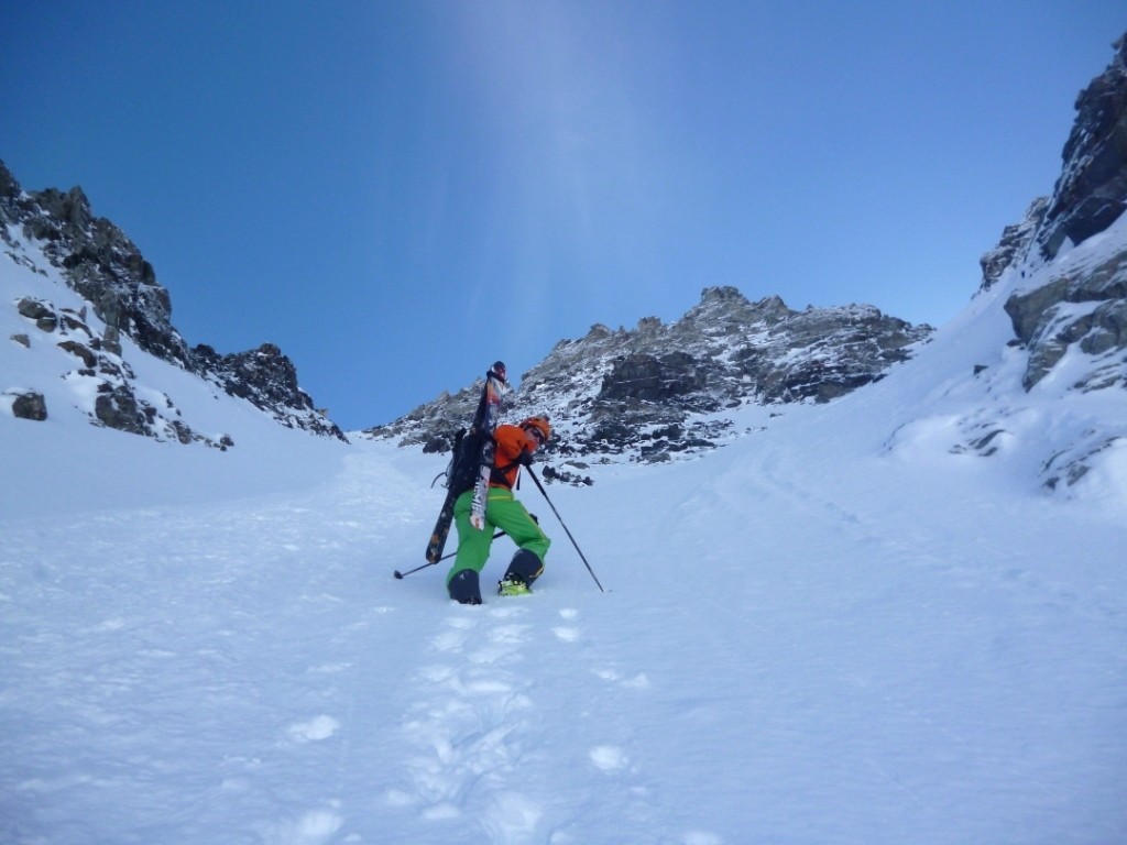 Basile a tracé une bonne partie du couloir