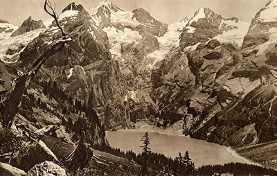 Lac d'Öschinen et Blümlisalphorn par Gyger Lac d'Öschinen et Blümlisalphorn par Gyger