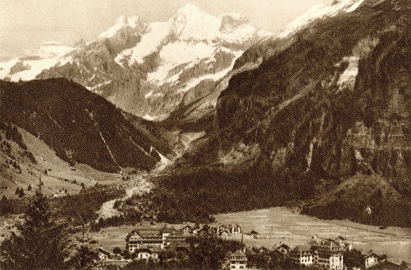 Kandersteg, vue vers la Blümlisalp par Gyger
