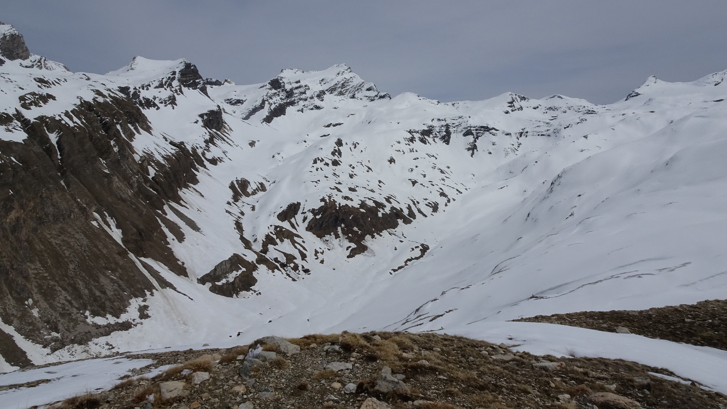 Il reste de quoi faire au départ du refuge du Prariond