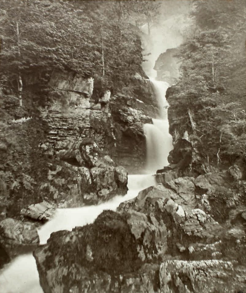 Chute inférieure du Reichenbach par NPG en 1906