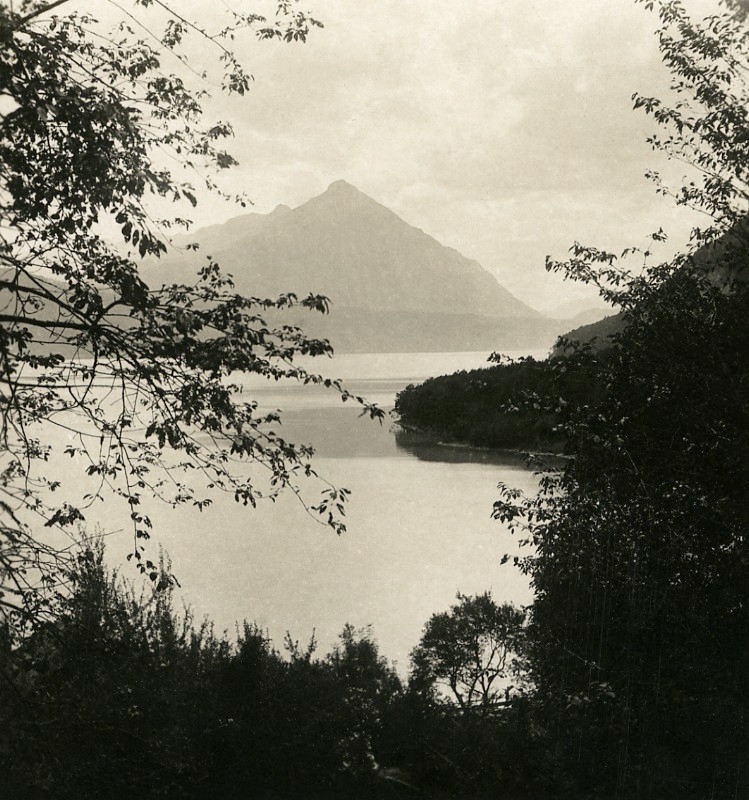 Lac de Thoune par NPG en 1906