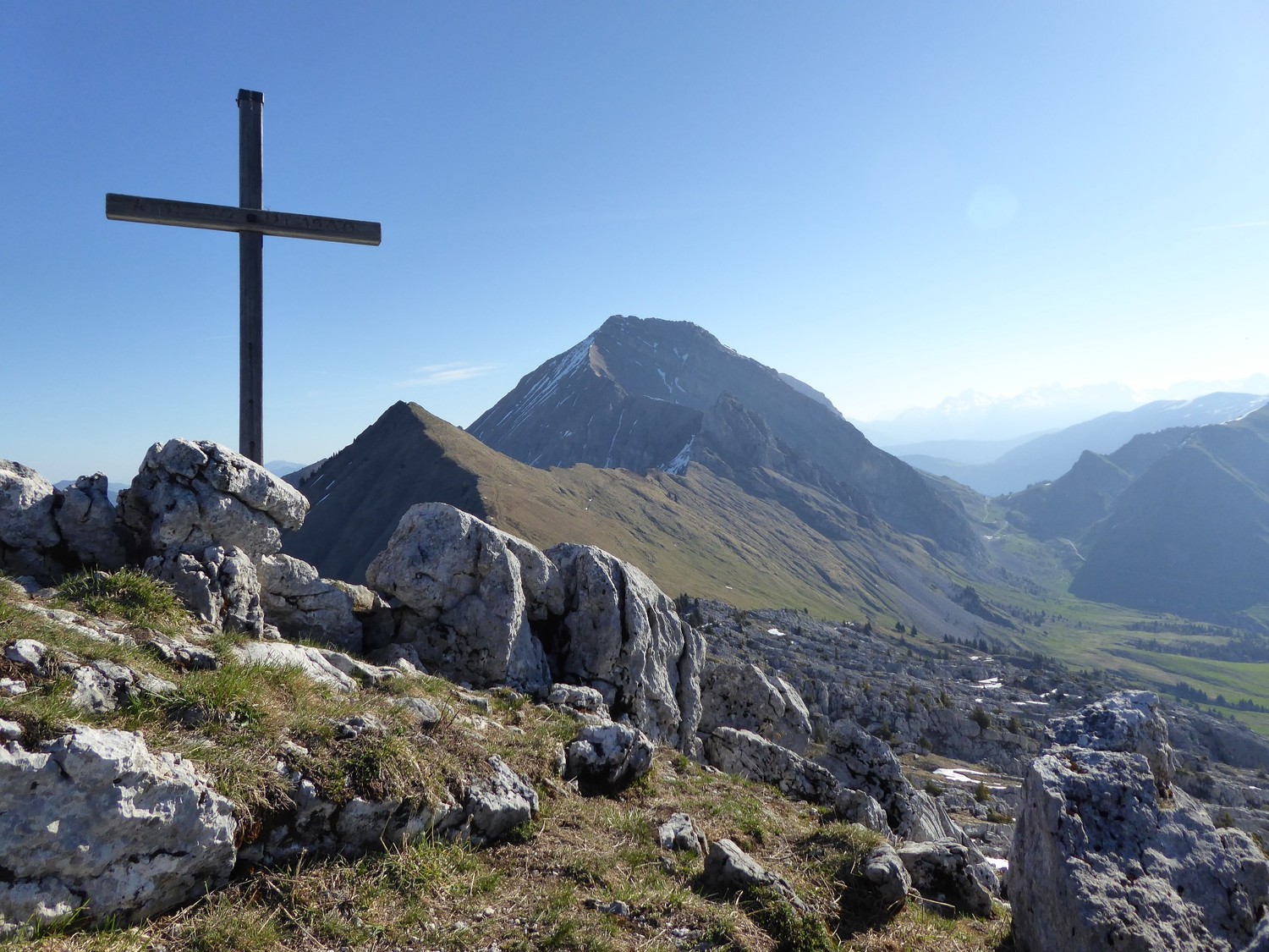 au sommet -Roc des Tours (1994m)