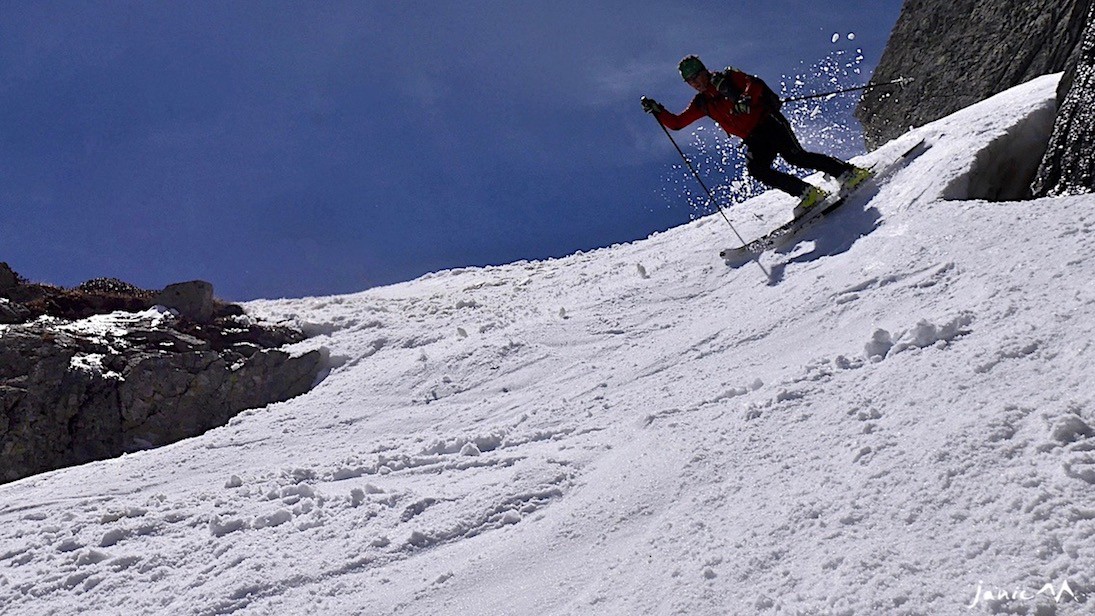 Haut du couloir sous la barre