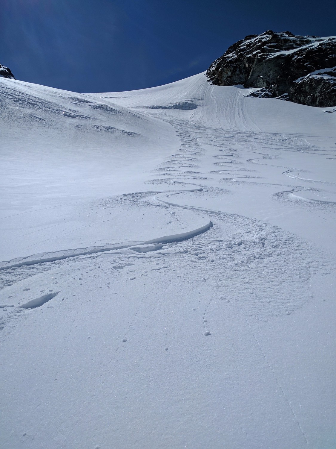 Sous le col des Roches