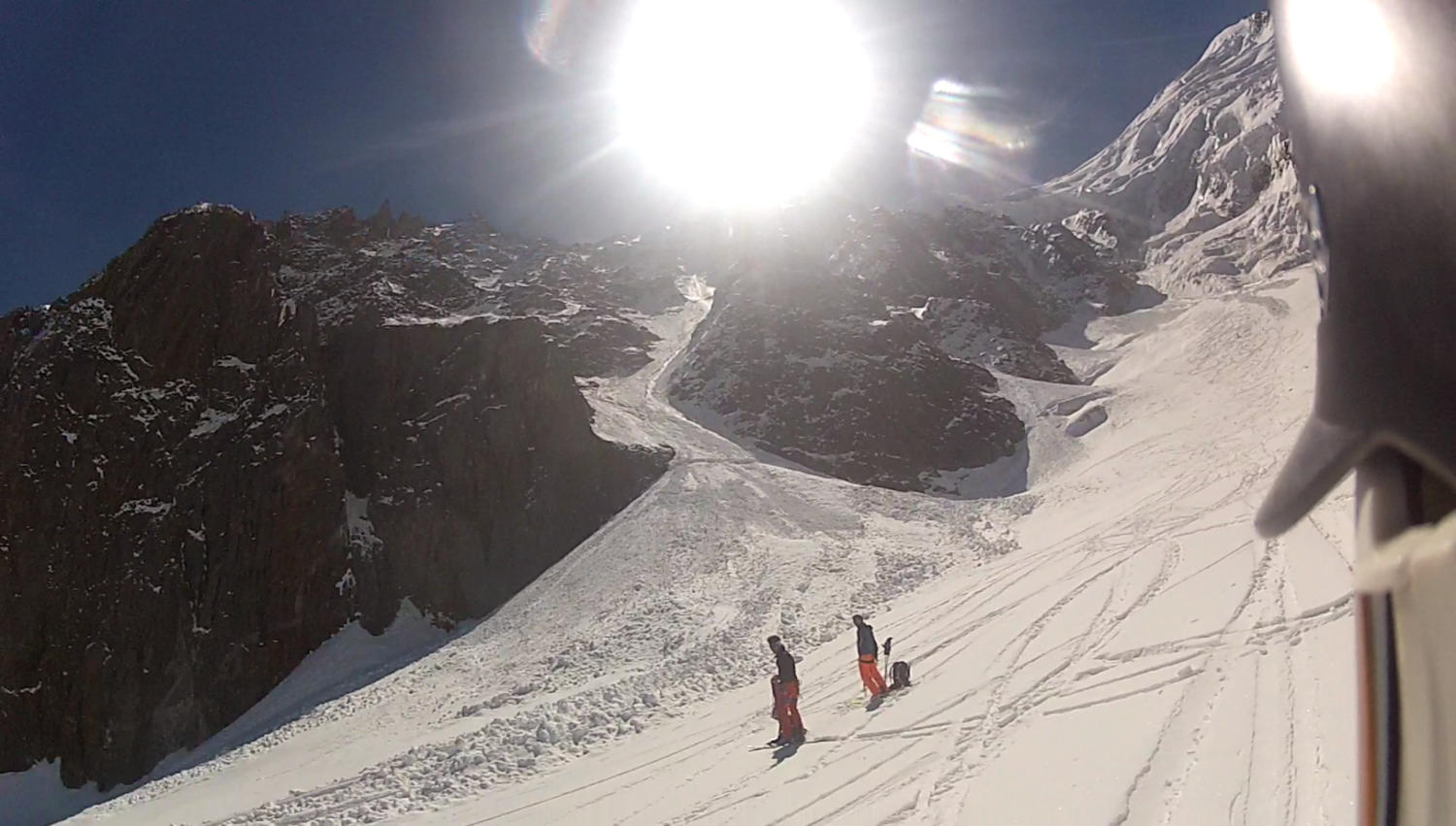 L'état du bas du couloir du glacier rond