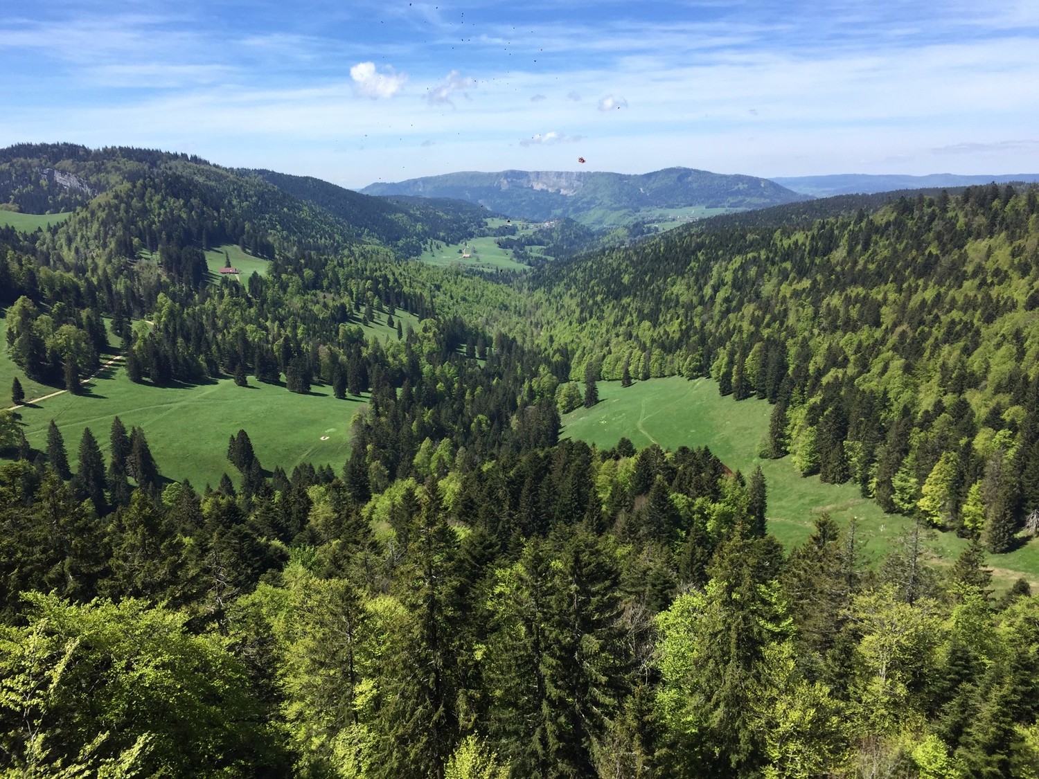 Une belle vue depuis l'arête