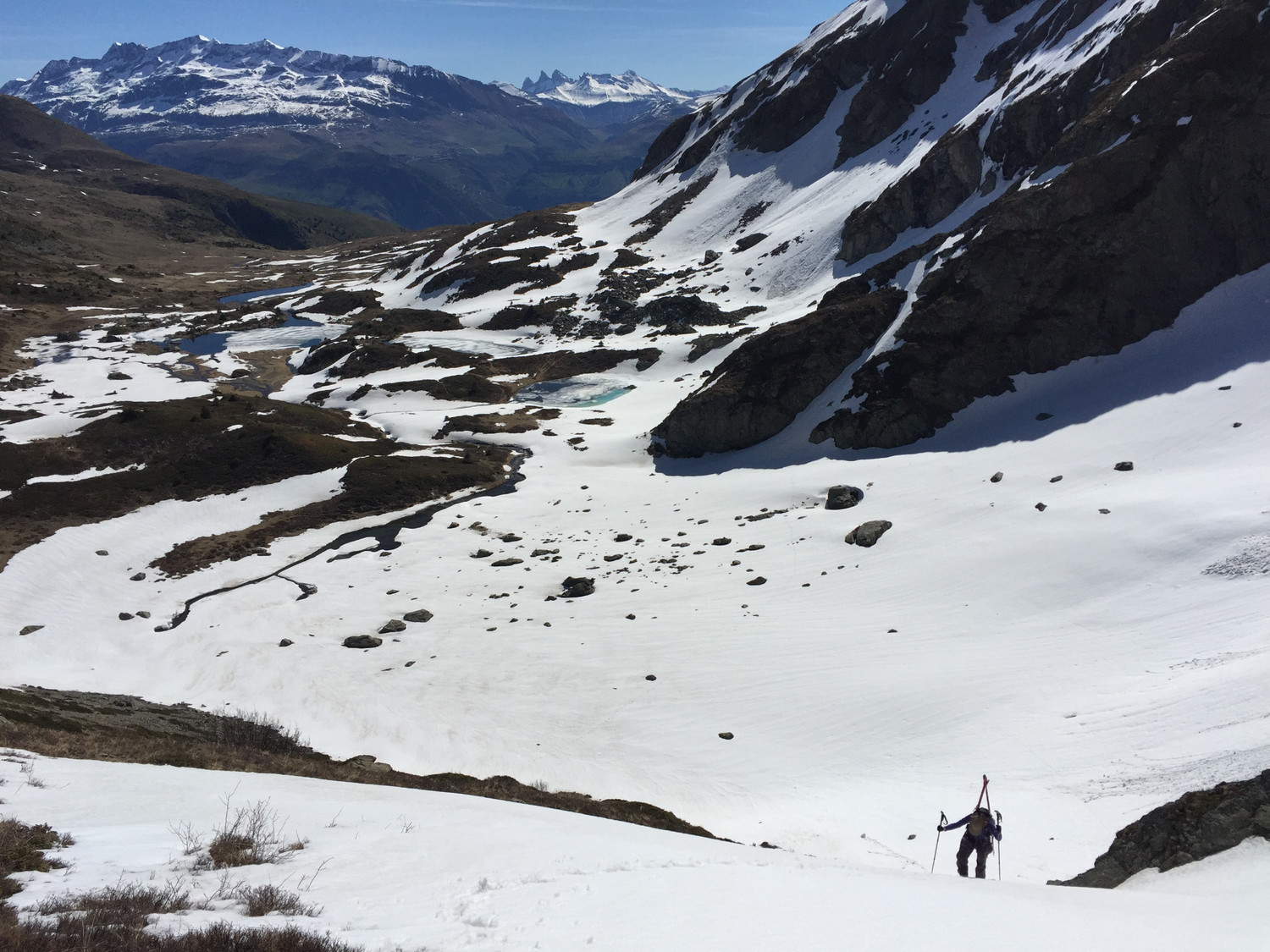 Sortie du raide couloir E...