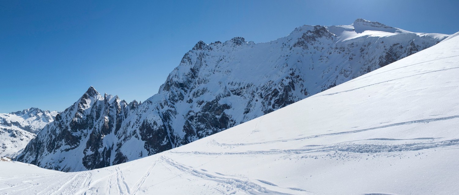 Sur la droite, le Sustenhorn