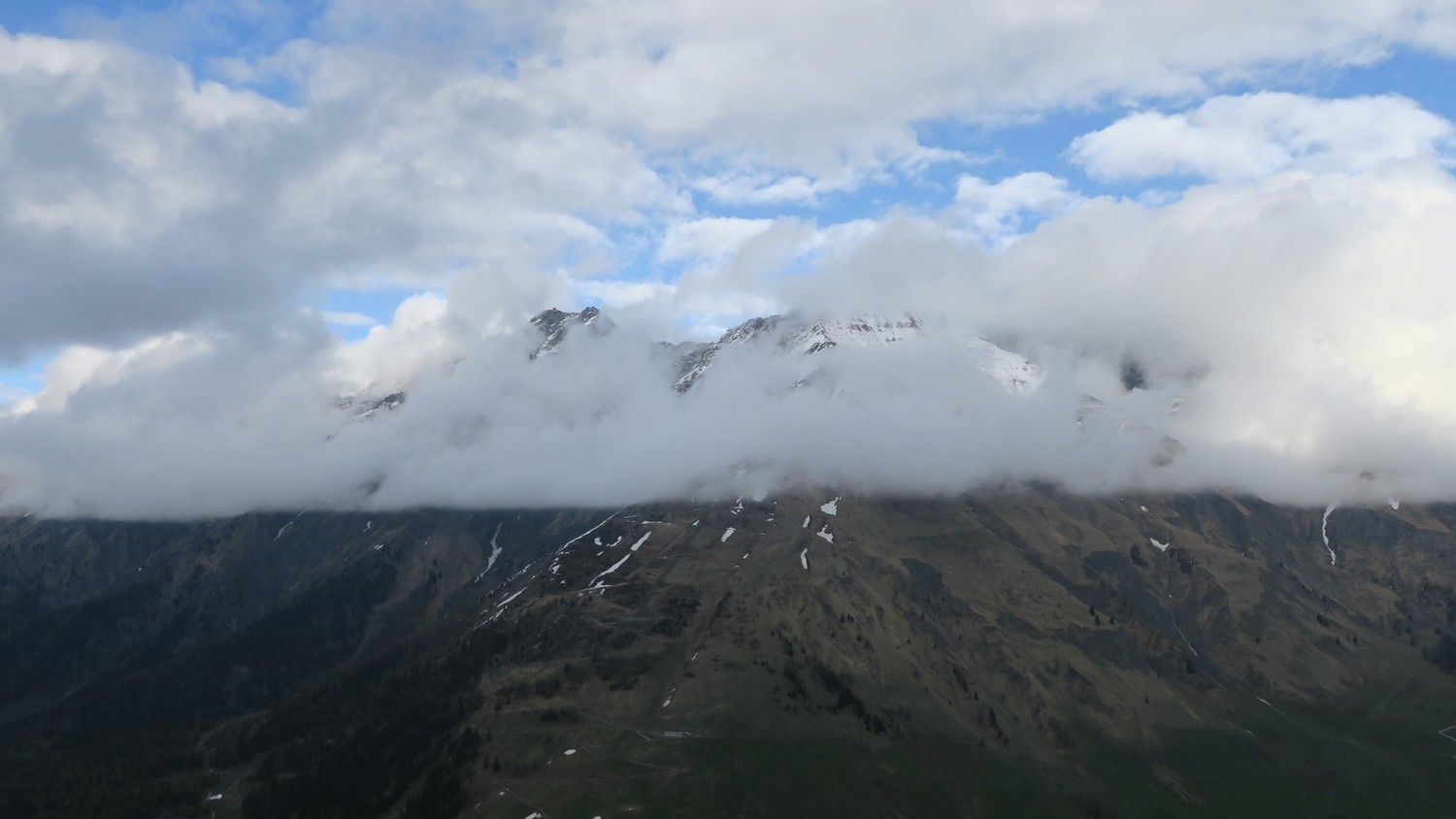 La brume se dissipe