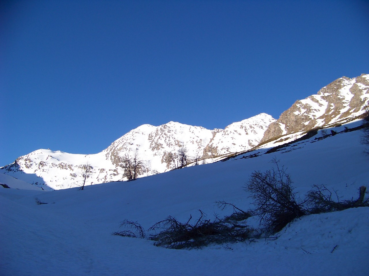 Entrée dans la combe de Cléry, facz E du Pt Mt Cenis.