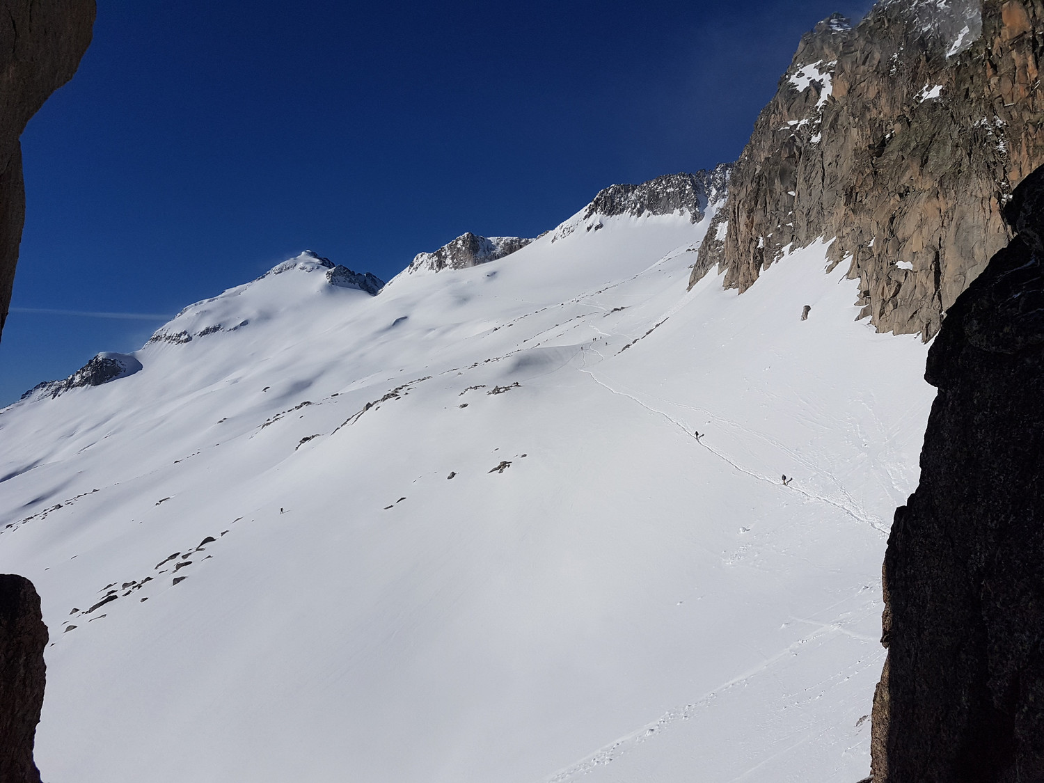le glacier de l'aneto depuis le portillon supérieur