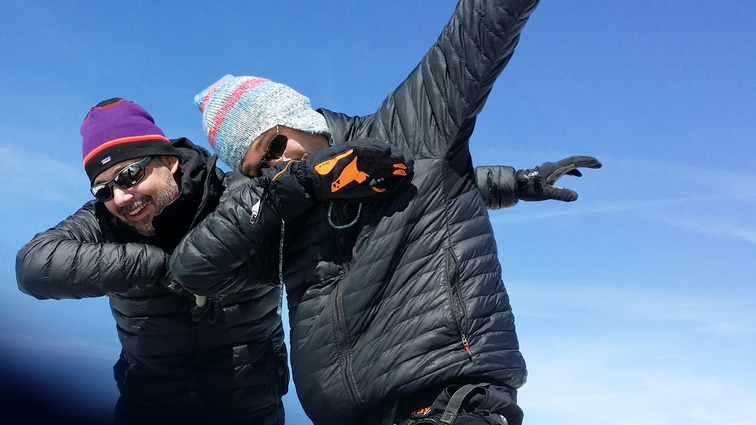 Lio s'initie au dab !