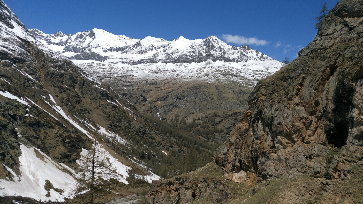 Peu de neige en bas