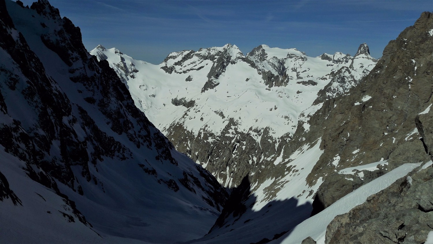 Un petite fenêtre sur l'Oisans !