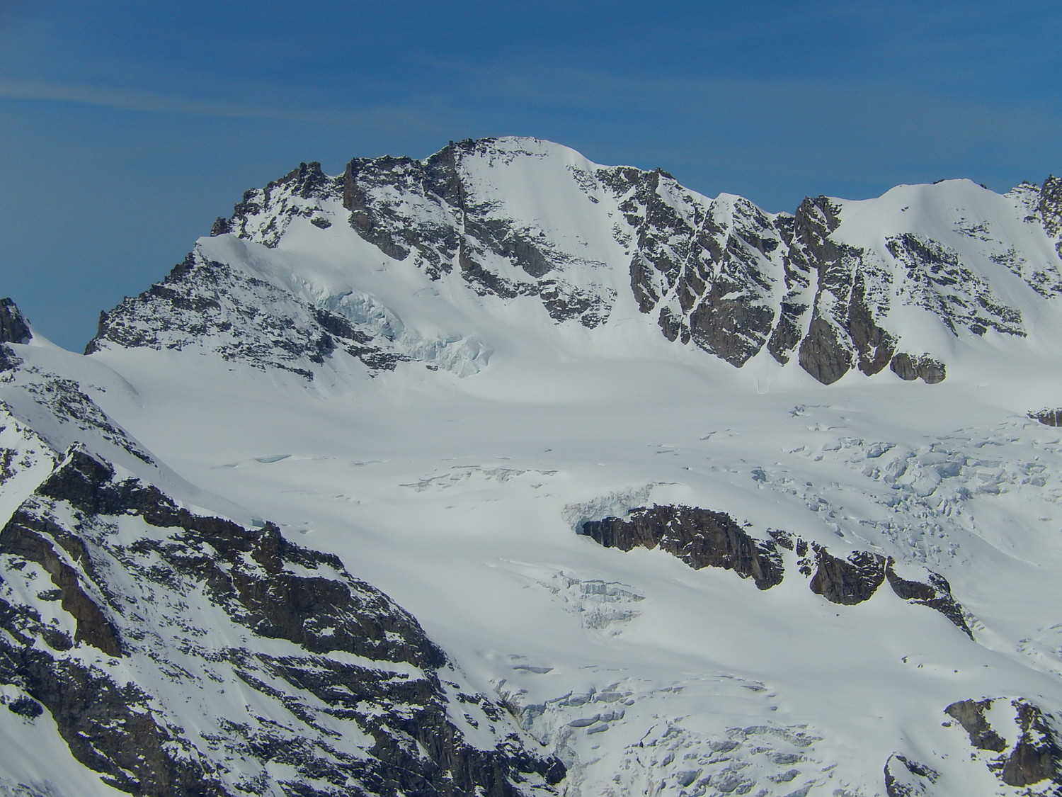 Parete est del Gran Paradiso
