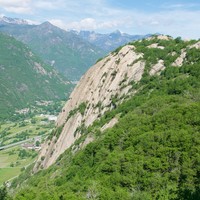 La vue sur le Paretone en montant au Pilier Lomasti