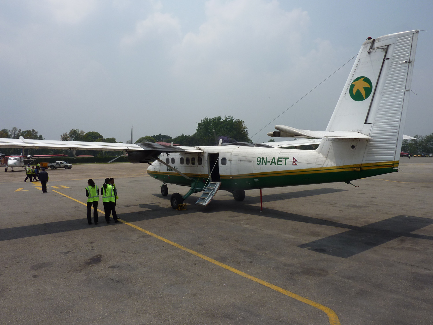 A Kathmandou, l'avion pour Paphlu.