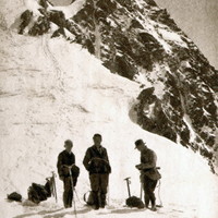 Pointe Dufour vu du Sattel par Duperrex
