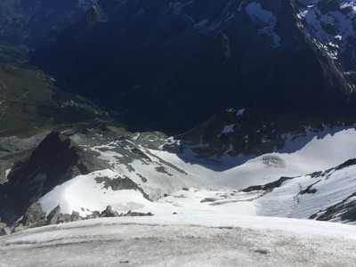 Arolla encore à l'ombre... Arolla encore à l'ombre...