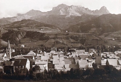 Barcelonnette en 1904 par le TCF