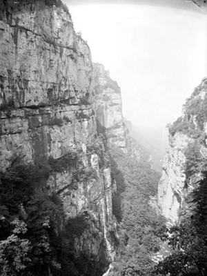 Grands Goulets, par Georges Louis Arlaud Grands Goulets, par Georges Louis Arlaud