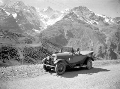 Pic Gaspard vu de la route du Lautaret, par Georges Louis Arlaud