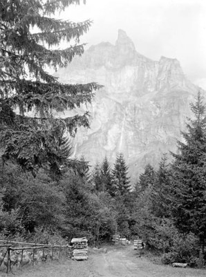 Pic de Tenneverge, par Georges Louis Arlaud Pic de Tenneverge, par Georges Louis Arlaud