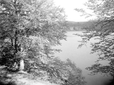 Lac Pavin par Georges Louis Arlaud Lac Pavin par Georges Louis Arlaud