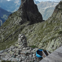 aout 2017 : petite fontaine avec eau courante devant le refuge