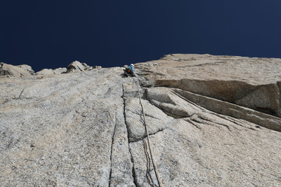L4 (6b) easier, but not obvious crack. L4 (6b) easier, but not obvious crack.