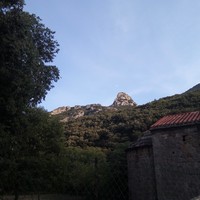 Roc de Montbranc vue de l'église