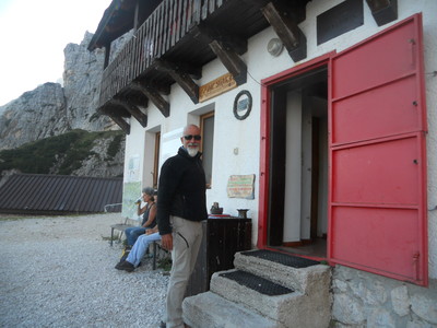 Cristiano, custode del rifugio Corsi dal 2000 Cristiano, custode del rifugio Corsi dal 2000
