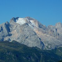 Marmolada : Faces E et N vues depuis le NE