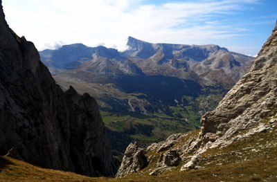 Vue vers l'W depuis le col. Vue vers l'W depuis le col.