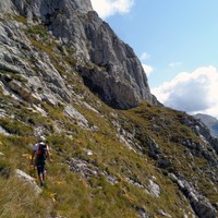 2e traversée plus ou moins horizontale.