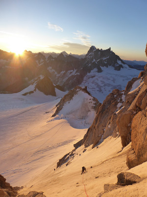 [PhotoSophie2017] Lever de Soleil sur les Grande Jorasses