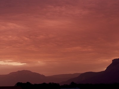 [PhotoSophie2017]Ciel rouge sur Grenoble