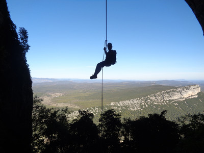[PhotoSophie2017] : Sortie de l'aven des deux versants (Pic Saint Loup, 34)