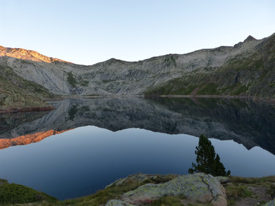 [PhotoSophie2017] Lever de soleil au lac Certascan