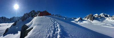 Leaving Pioneer Hut Leaving Pioneer Hut