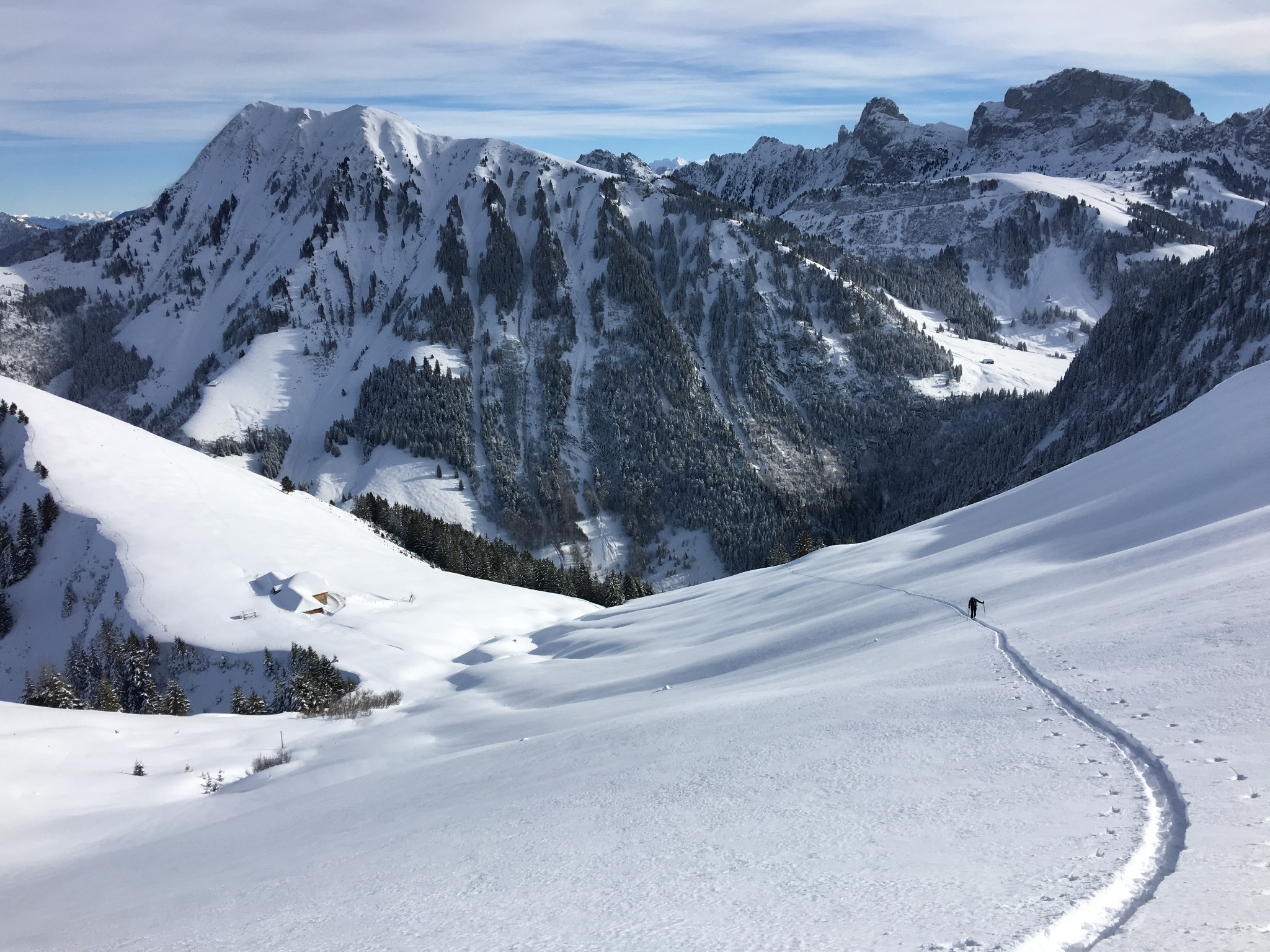 Tissiniva de la vallée du Gros Mont, descente du couloir de La Rupa