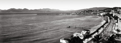 Massif de l'Estérel vu de la baie de Cannes par jean Gilletta Massif de l'Estérel vu de la baie de Cannes par jean Gilletta